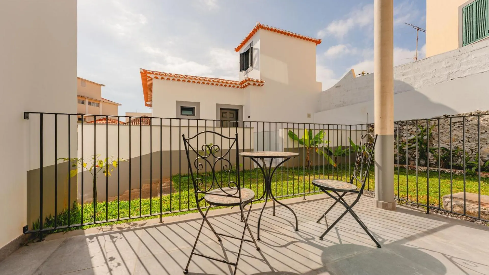 Flh Funchal A Quinta Do Condeアパートメント 0*, フンシャル